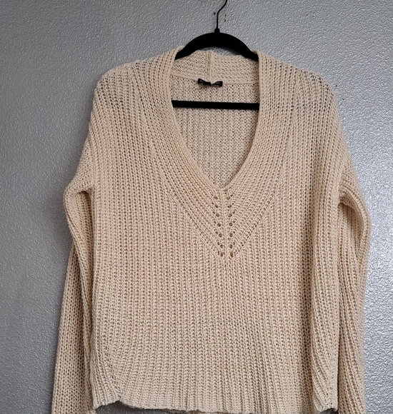 COPY - Eileen Fisher V-Neck Linen Blend, Pullover   Size S/P - Picture 5 of 9